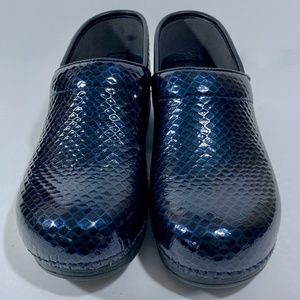 DANSKO Professional XP Navy ANACONDA Snakeskin Texture 42 EU/11.5 US